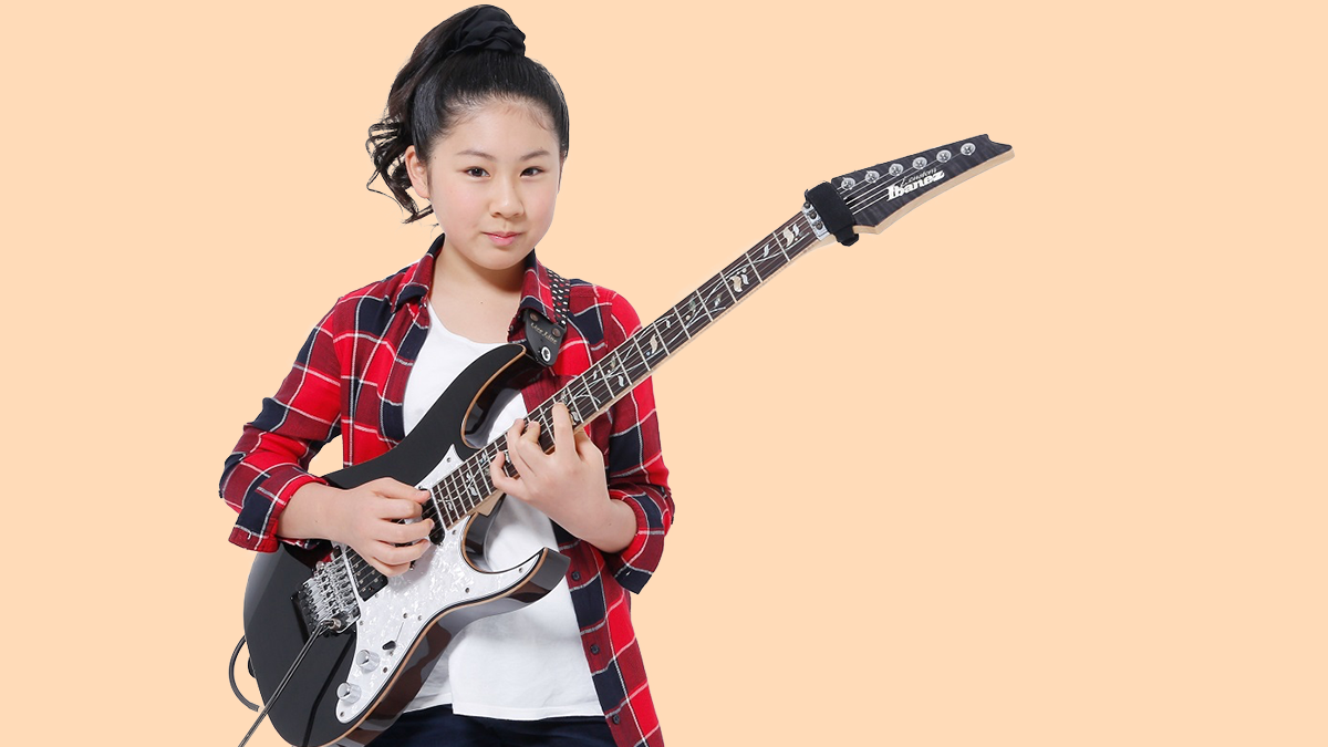 Meet Li-sa-X, the 13 Year Old Japanese Guitar Prodigy